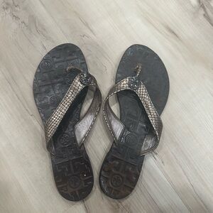 Tory Burch thora flip flop